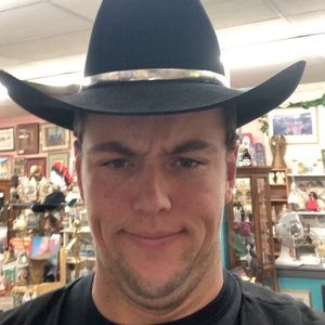 Meet your Posher, Calvin